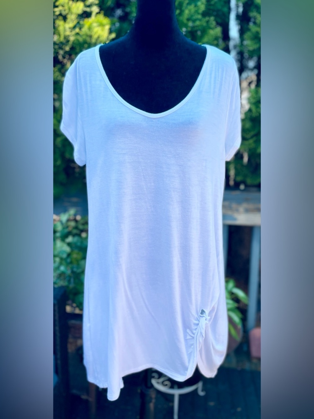 White Short Sleeve V Neck Lightweight Cover Up Size Large